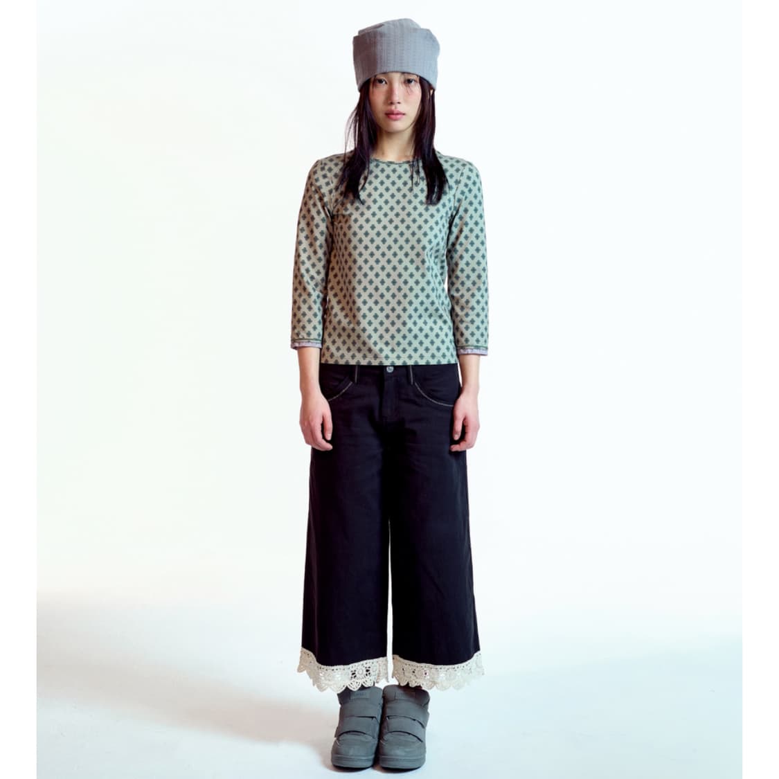 [2] 코이세이오 26ss 플라워 카프리 슬리브 라이트 카키 상품이미지2