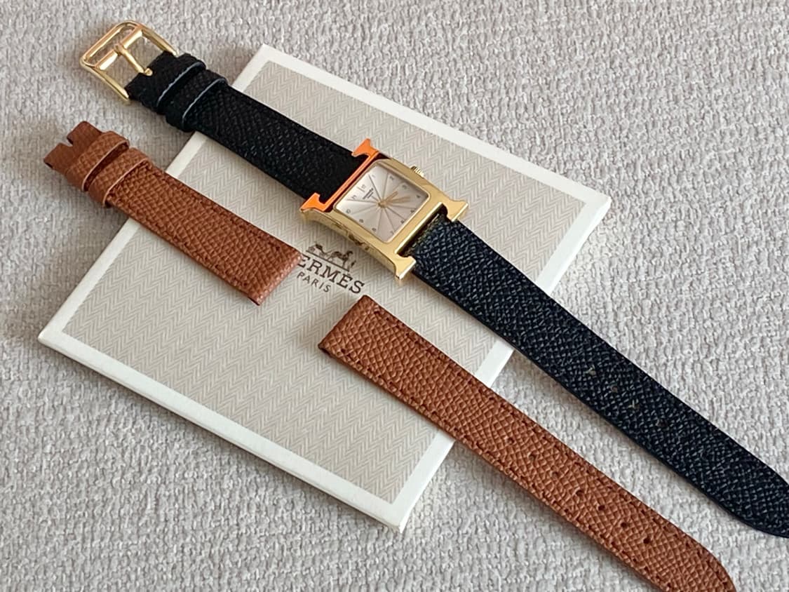 에르메스 H아워 1.201 금장 여성용 쿼츠 PM 스몰 사이즈 상품이미지4