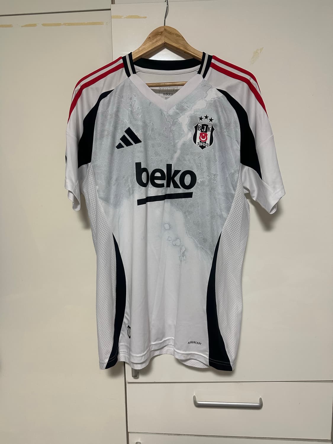 24-25 베식타스jk 홈 유니폼 상품이미지1