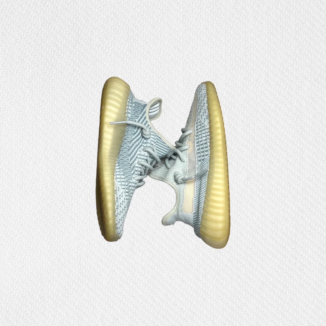 235 이지 부스트 350v2 클리우드 화이트 상품이미지1