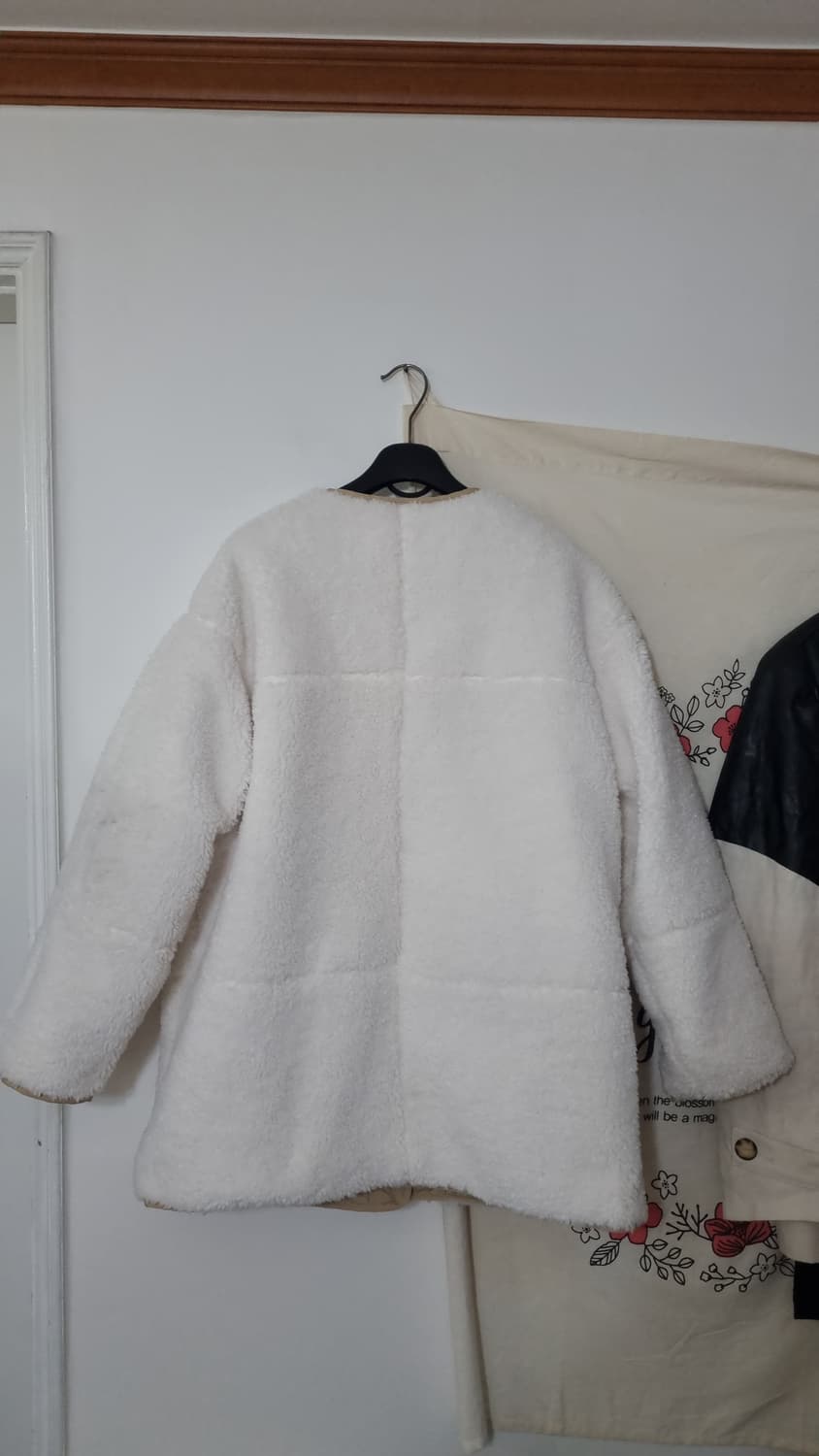 US공홈구입가능 LEVIS 오버싸이즈 리버시블 쉐르파 자켓 상품이미지4