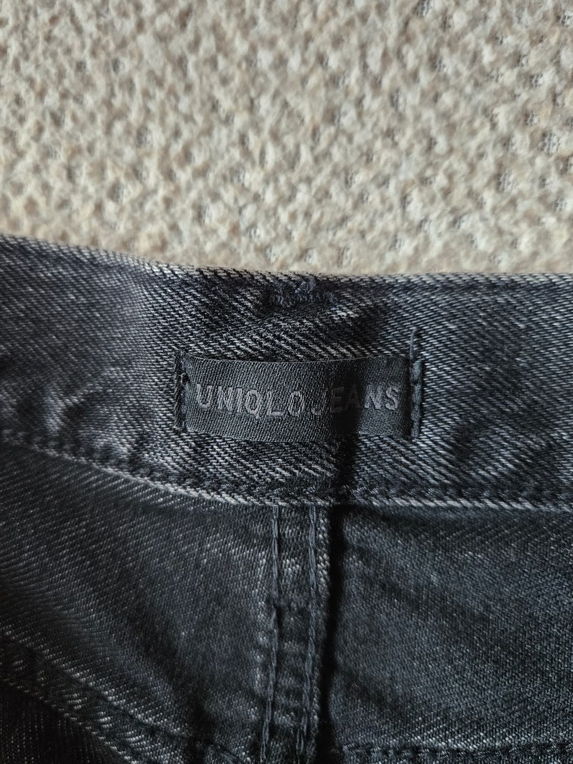 유니클로 배기진 흑청 상품이미지4