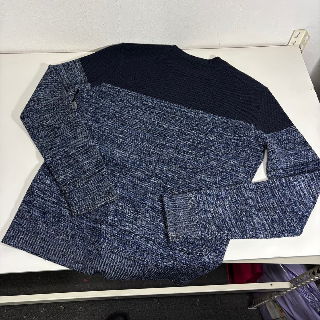 100 시스템 네이비 보카시니트 상품이미지3