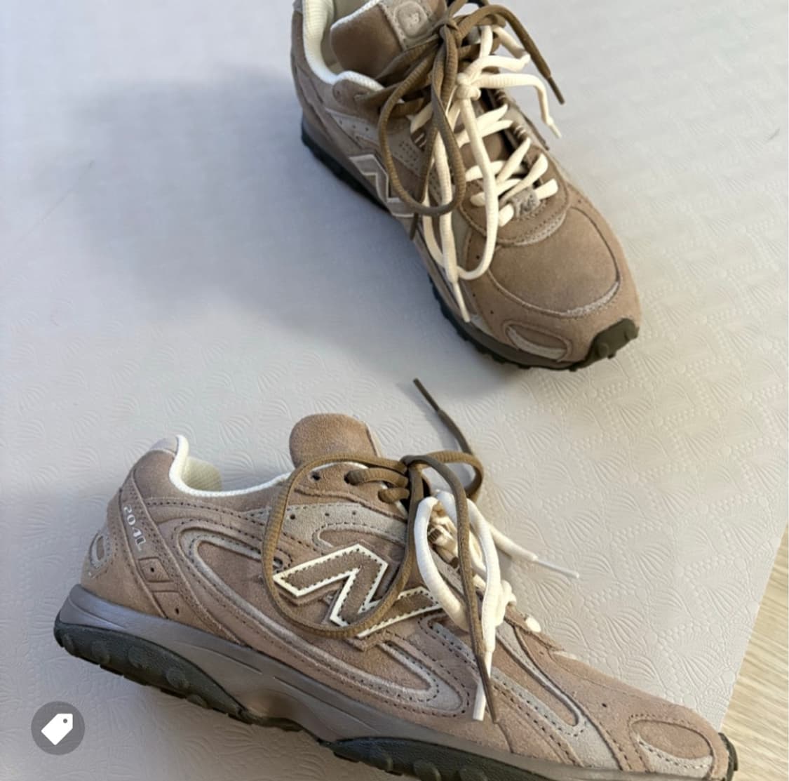[275] 뉴발란스 204L 스웨이드 머쉬룸 애리드스톤 상품이미지1