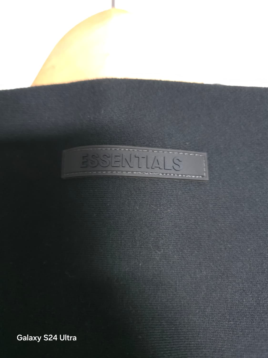 피오갓 에센셜 블랙 기모 후드티 S ✨️정품✨️
 상품이미지6