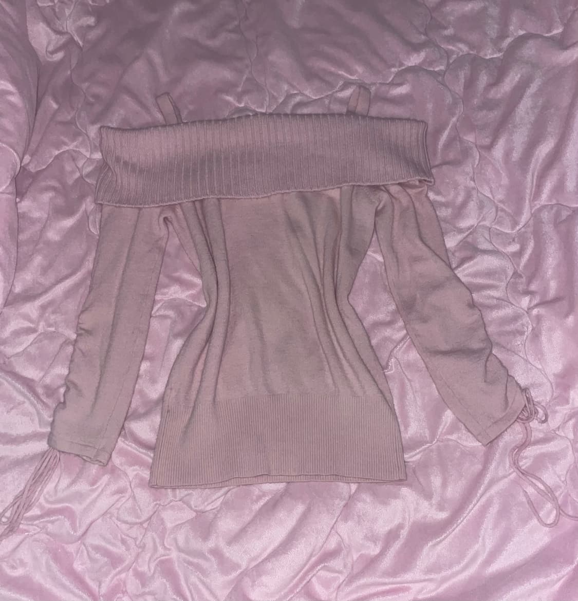 세실맥비 핑크 오프숄더 니트 상품이미지2