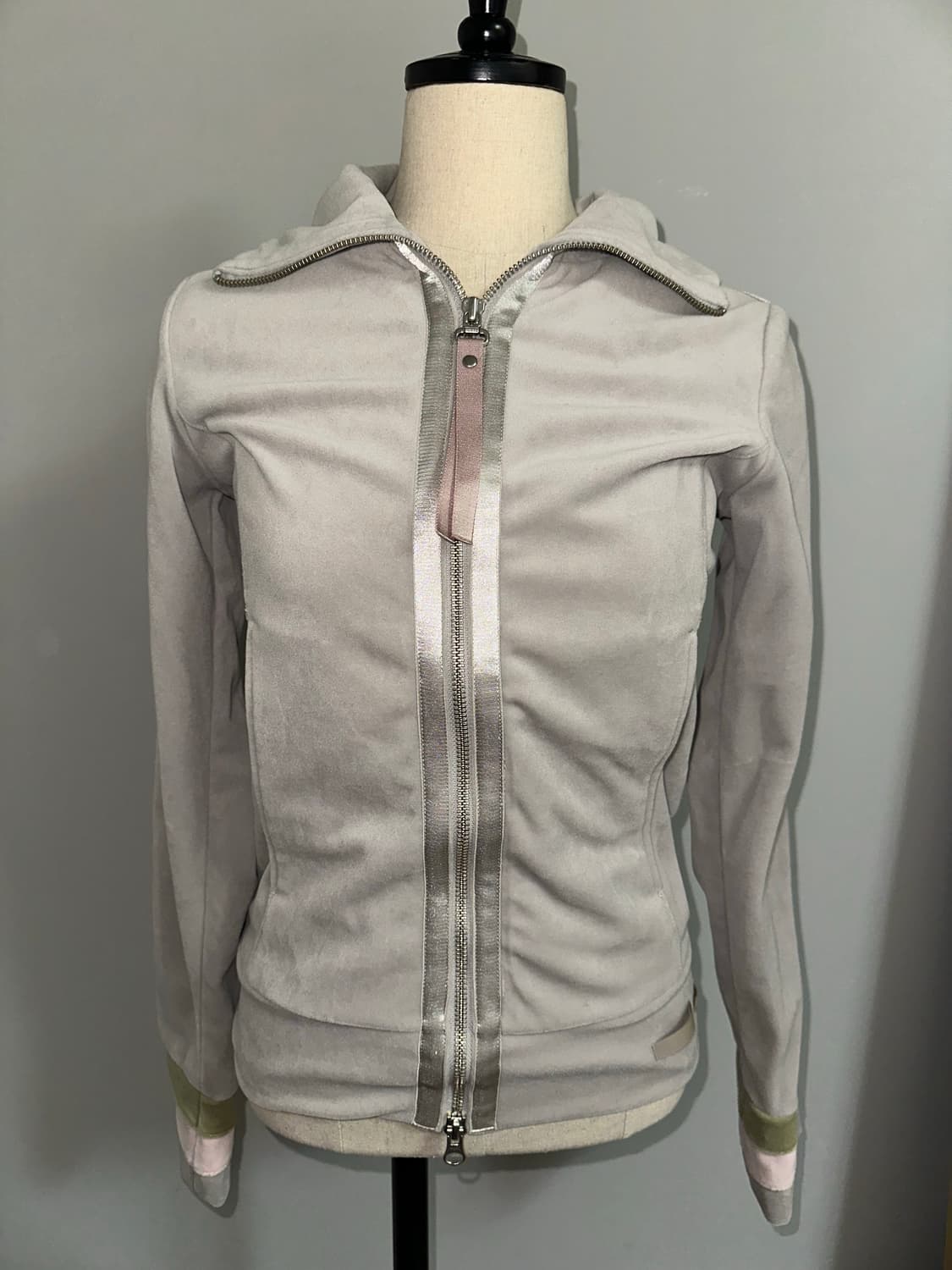 아디다스 하이넥 소매 삼색 배색 트랙탑 져지 상품이미지3