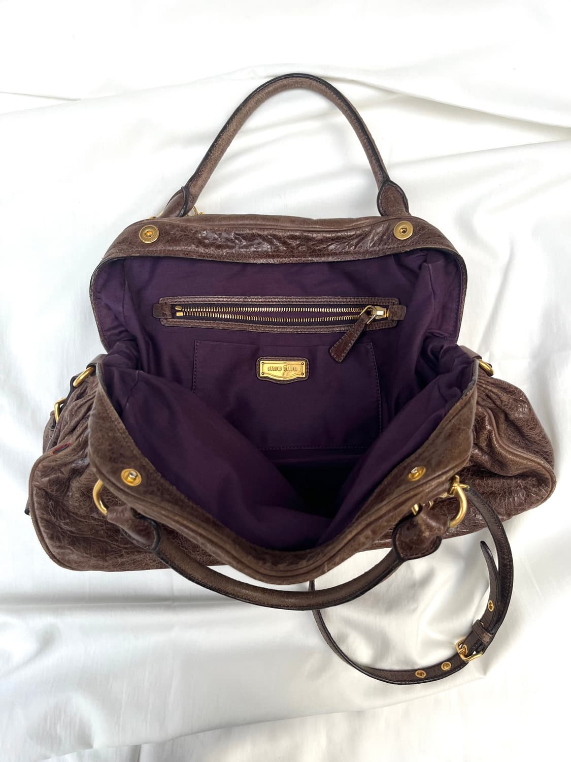 미우미우 2-way 레더 모터백 상품이미지10