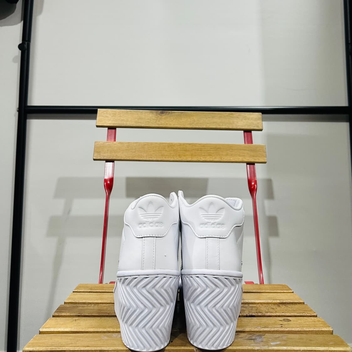 270) 아디다스 운동화 남성 남자 슈퍼스타 엘루어  골드 메탈릭 상품이미지4