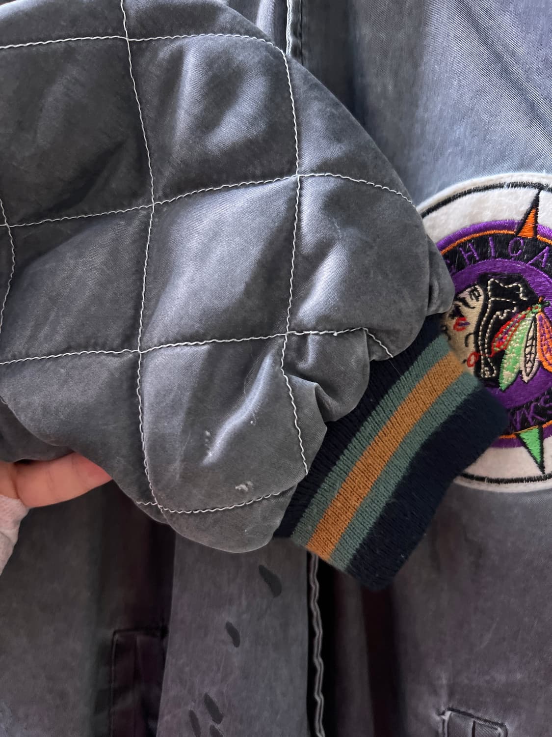 [L]90's 스타터 BLACKHAWKS 빈티지 워싱 바시티 자켓 상품이미지4
