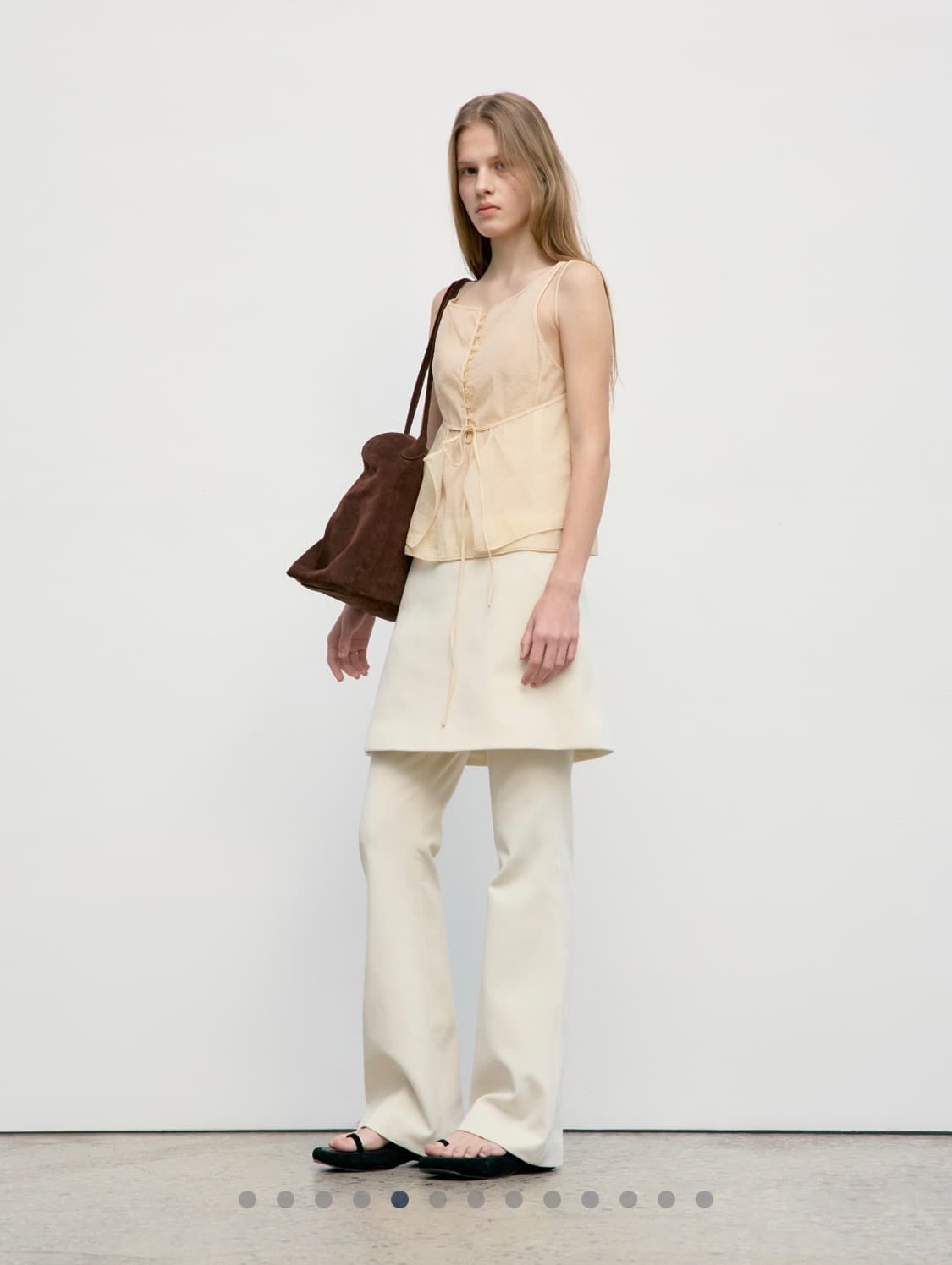 로우클래식, SEE-THROUGH BUTTON LOOP TOP 상품이미지3