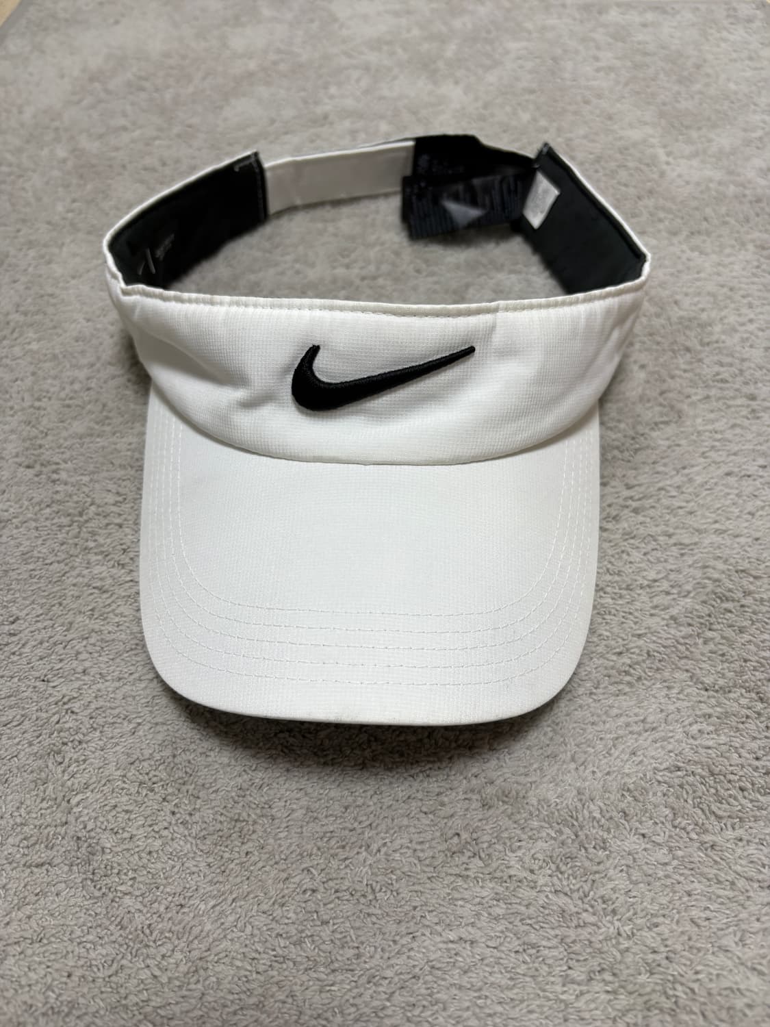 [S급] 🏌️나이키 드라이핏 화이트 썬캡 F (56) 상품이미지1