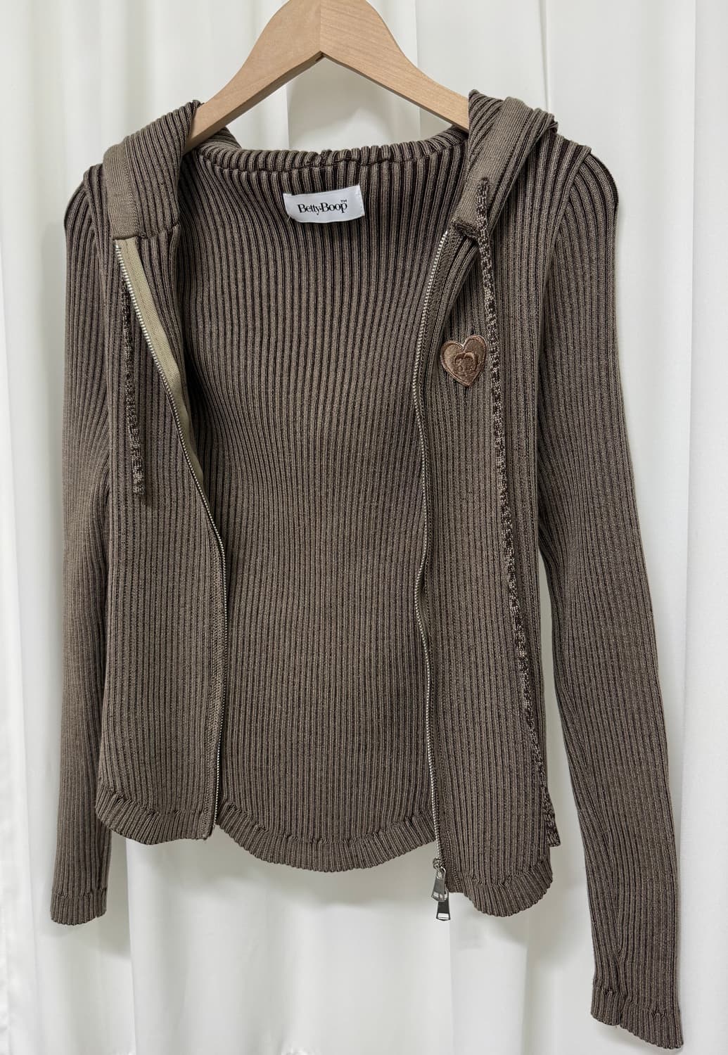 베티붑 X 얼킨 캔버스 투웨이 니트 후드 집업 상품이미지1