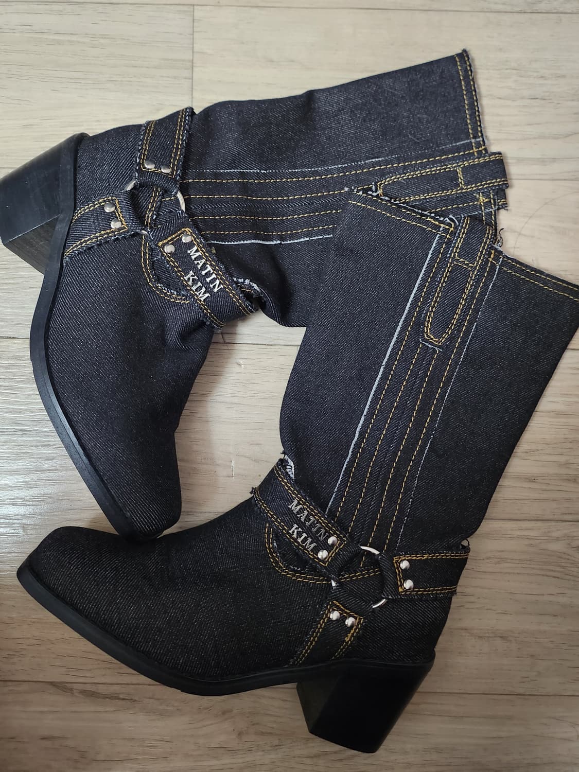 마뗑킴 데님부츠 상품이미지1