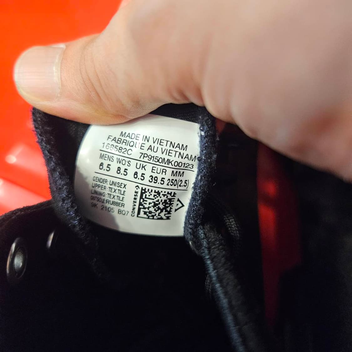 (거의새거)컨버스(Converse)

디스럽트 CX 블랙
250size 상품이미지8