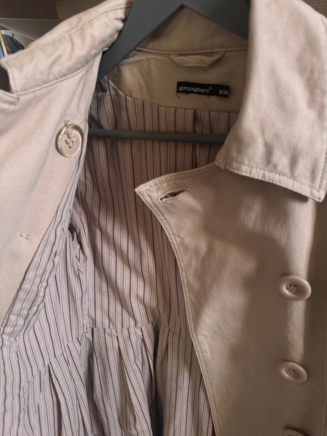 모리 빈티지 베이지 플리츠 코트 상품이미지3