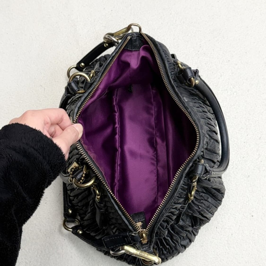 COACH 메디슨 게더드 레더 소피아 사첼백 상품이미지6