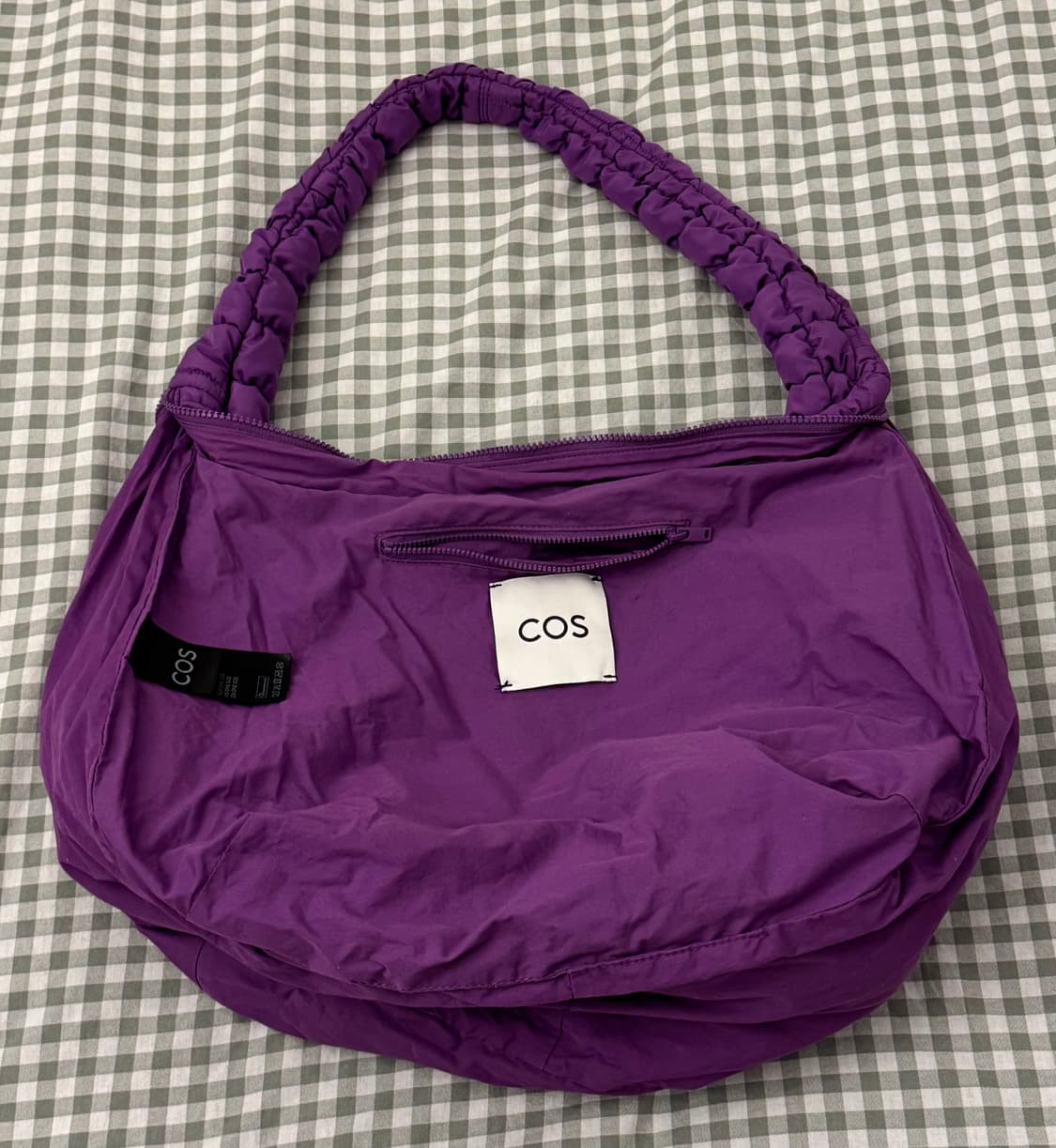 코스COS quilted oversized shoulder bag 상품이미지6