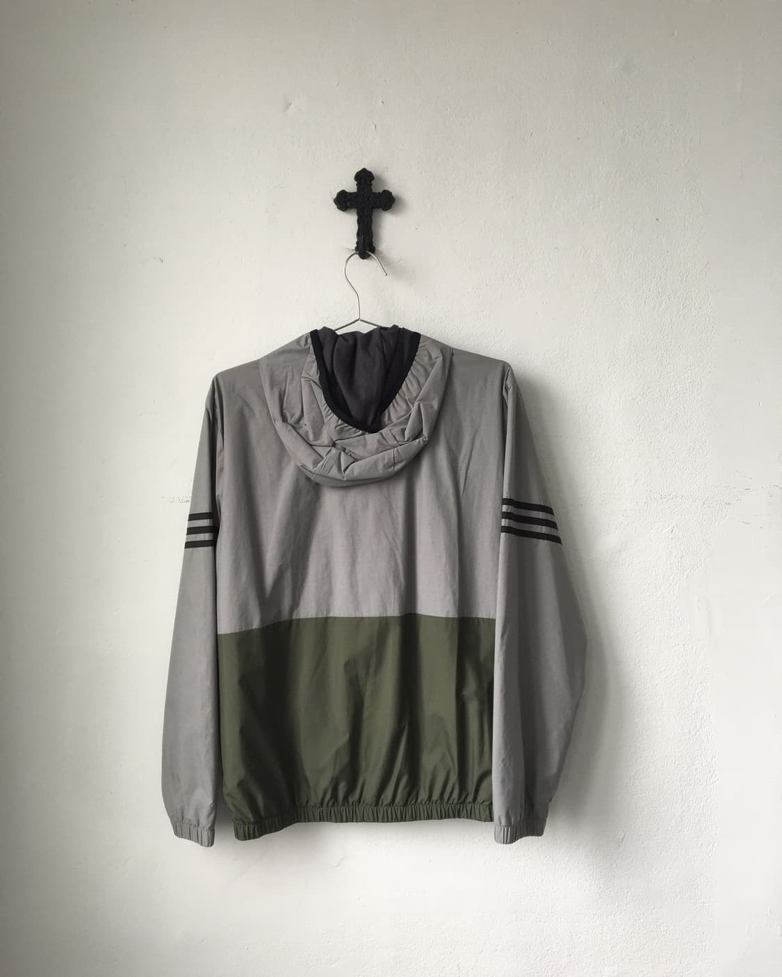 Adidas windbreaker 상품이미지3