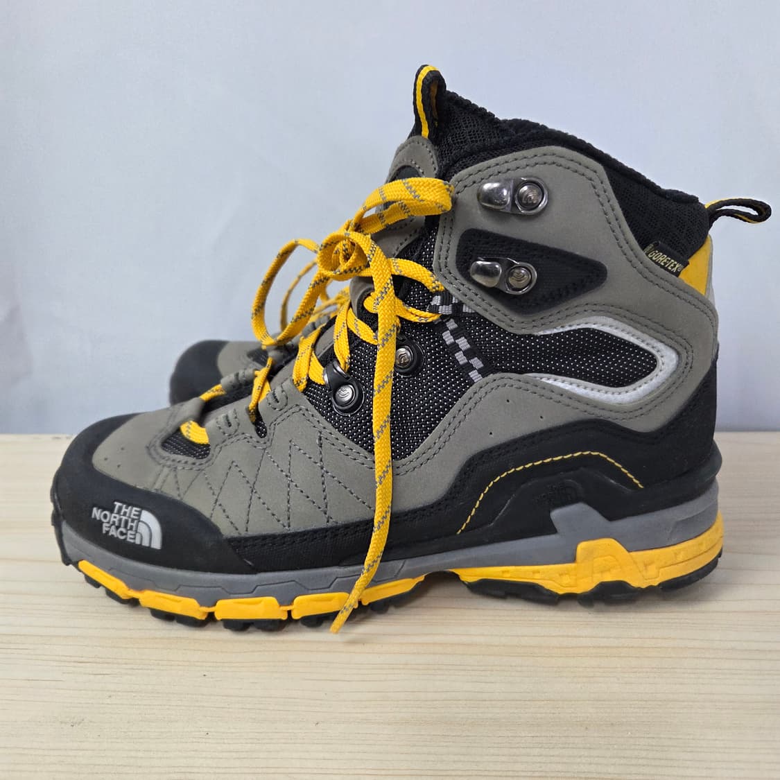 250/ 노스페이스 등산화 운동화 고어텍스 상품이미지2