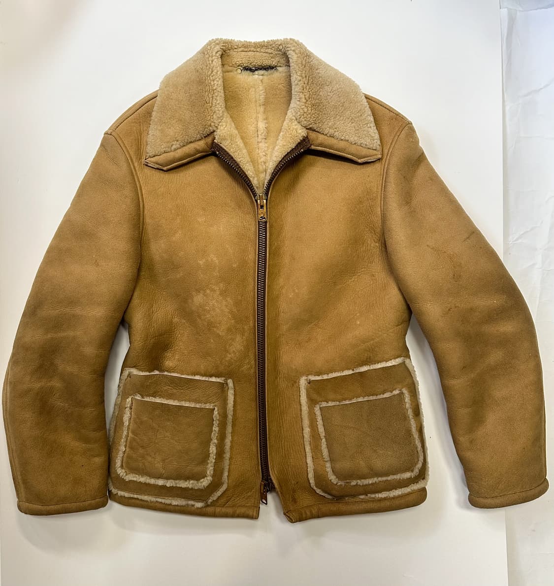 남자 무스탕 판매합니다 상품이미지1