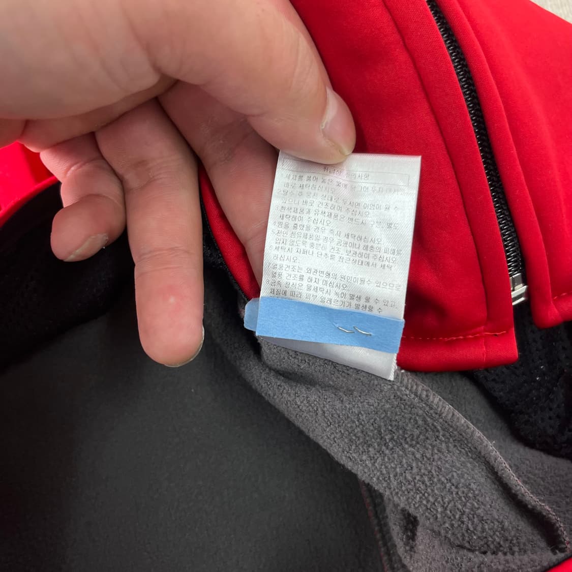 100 살로몬 윈드브레이커 미들 자켓 상품이미지5