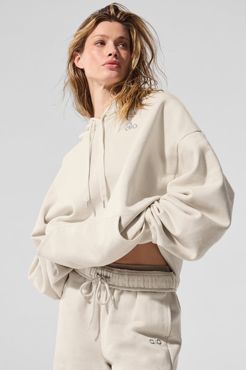 alo 알로요가 아콜레이드 로고 후드티 기모 상품이미지2