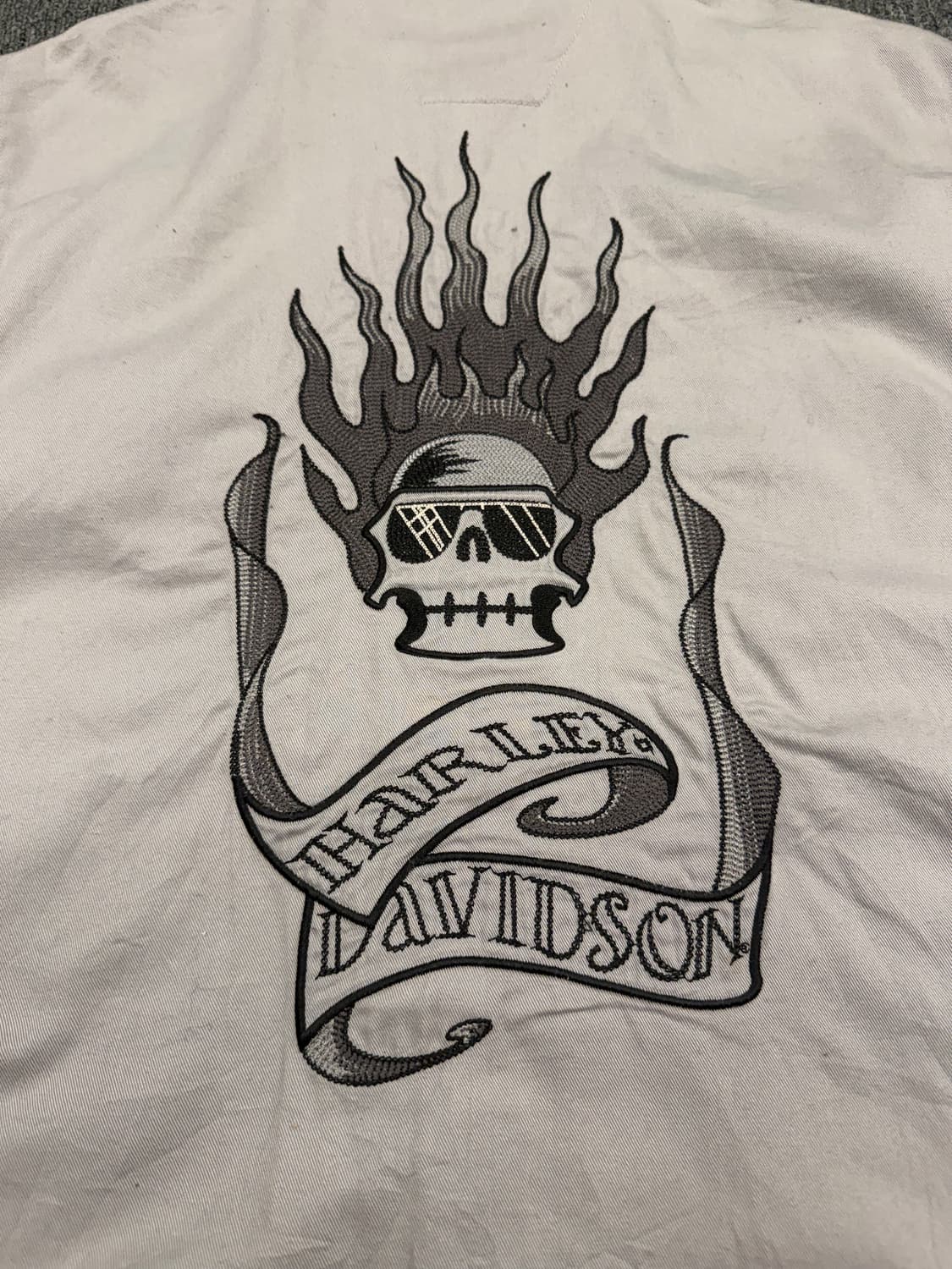 XL) 할리데이비슨 빈티지 후면 스컬 자수 반팔셔츠 상품이미지3