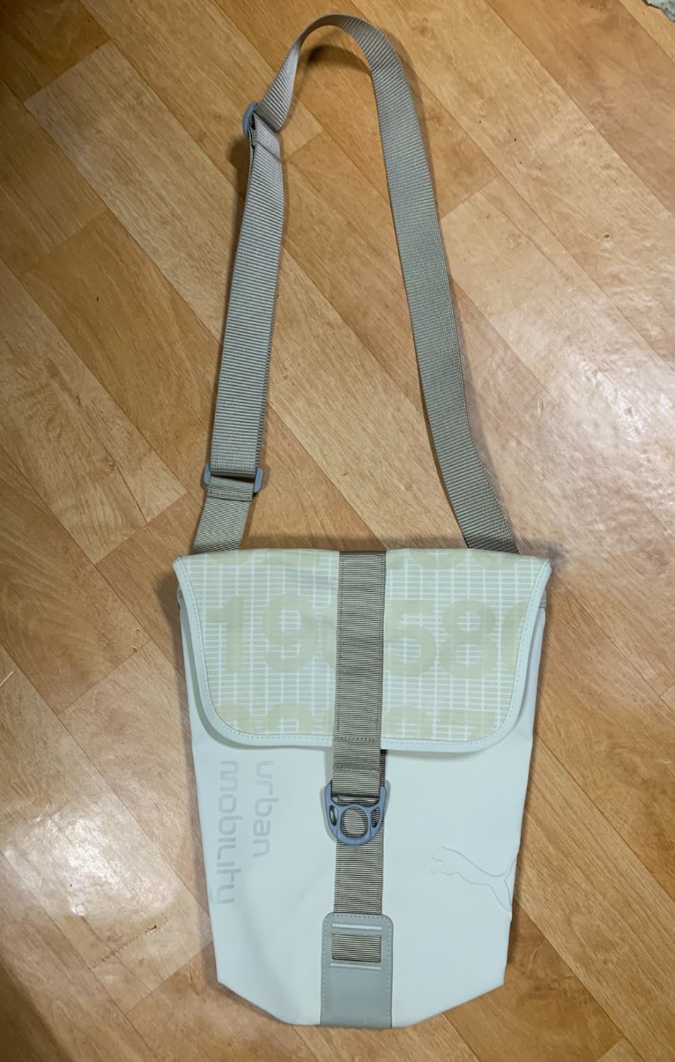 PUMA 푸마 X 후세인 샬라얀-어반 모빌리티 00'S 크로스백-유니색스 상품이미지1