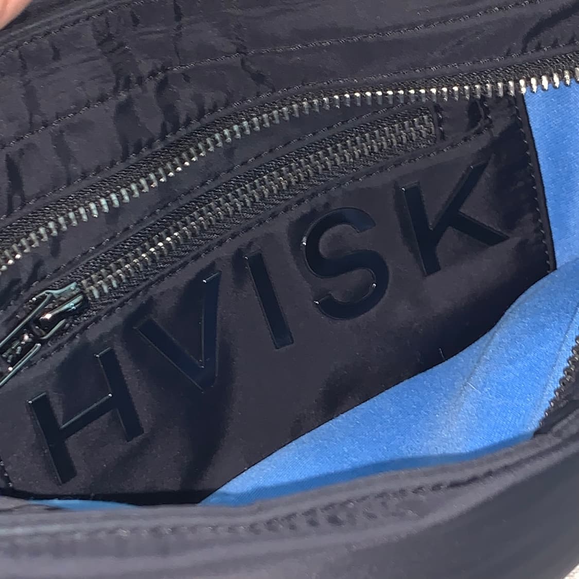 HVISK 비스크 덴마크 브랜드 숄더백 가방 블랙 컬러 y2k 상품이미지2