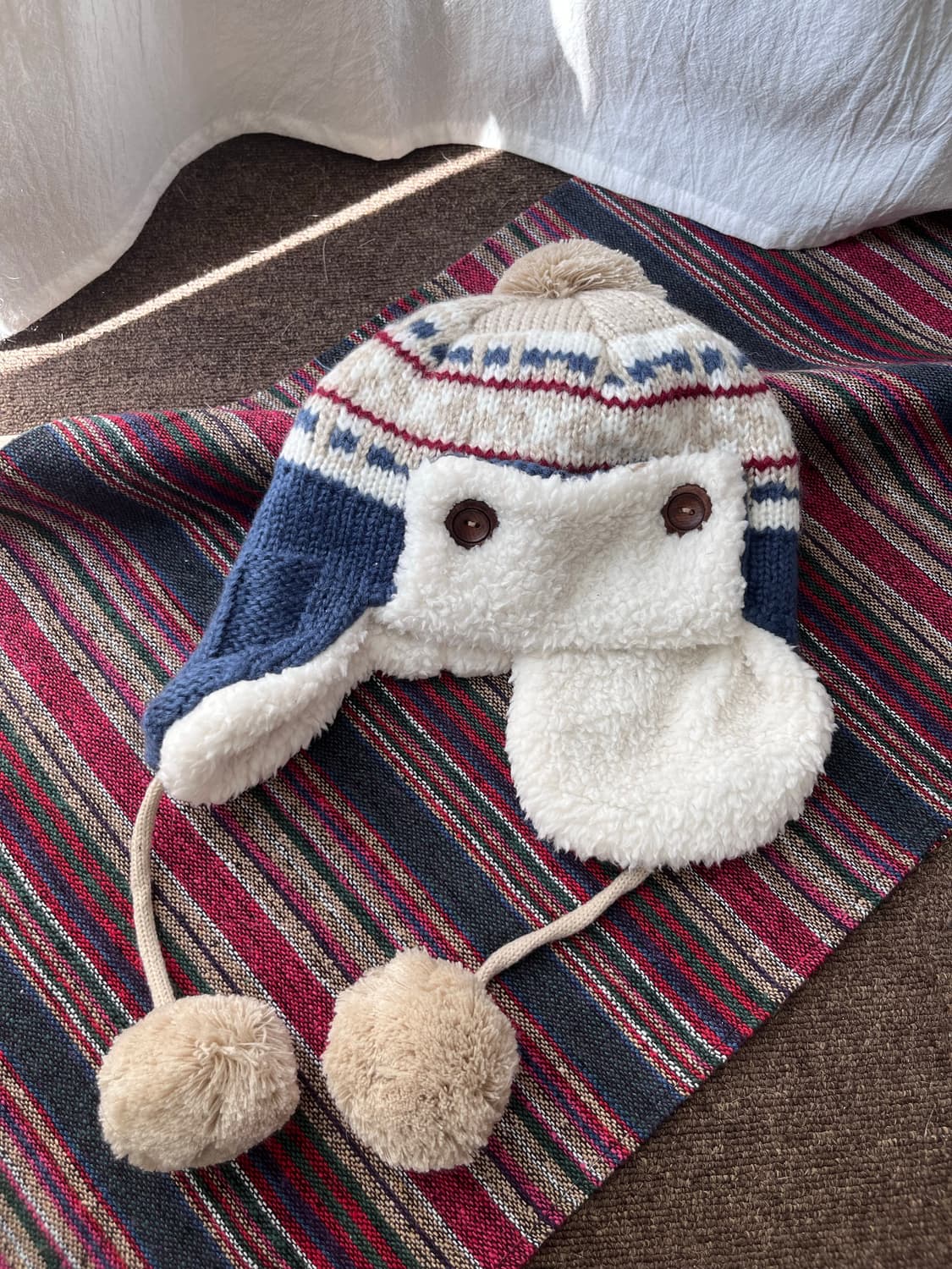 Vintage 방울 니트 이어플랩 양털 모자 비니 상품이미지1