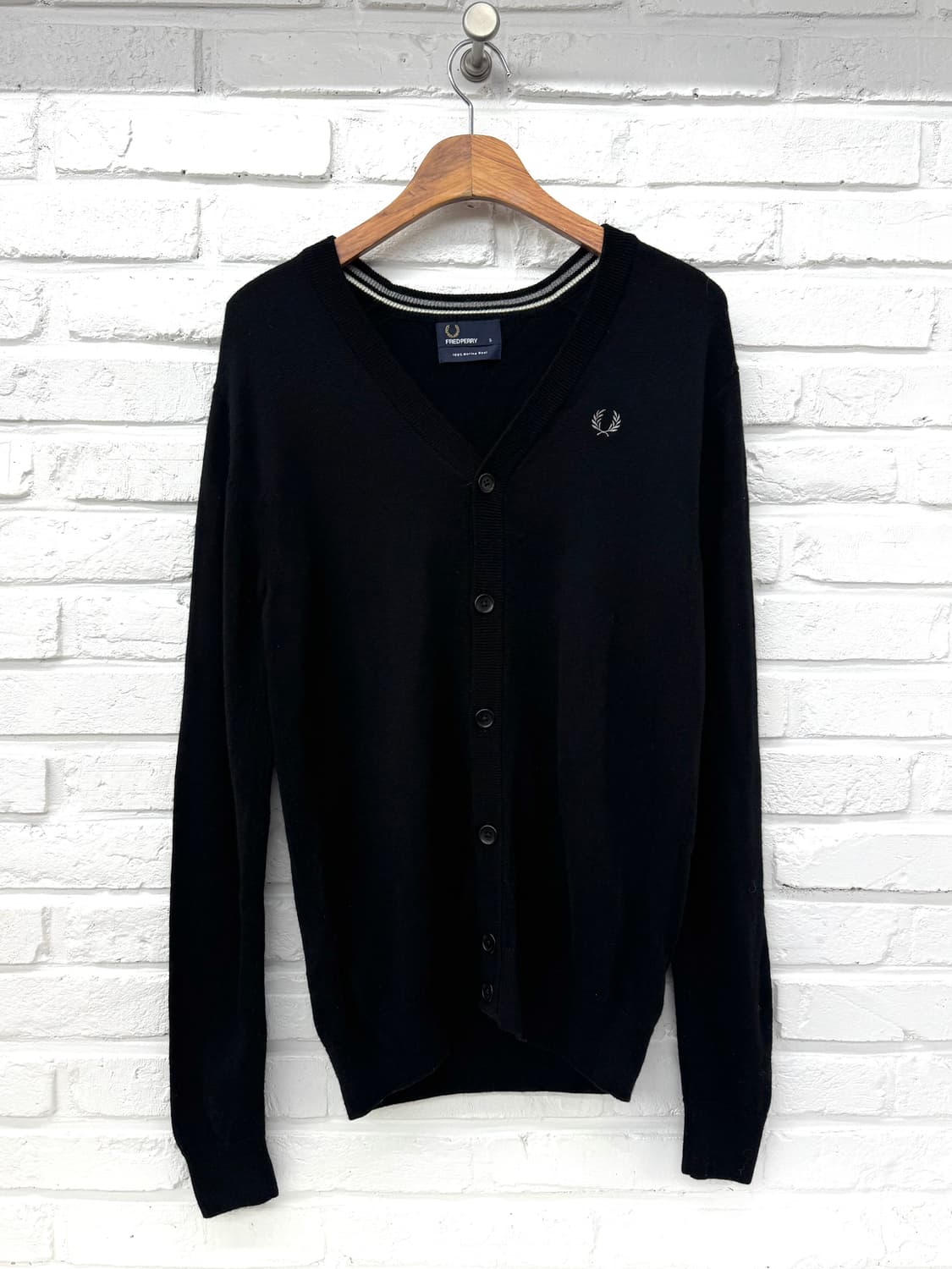 Fred perry 블랙 울 가디건 상품이미지3