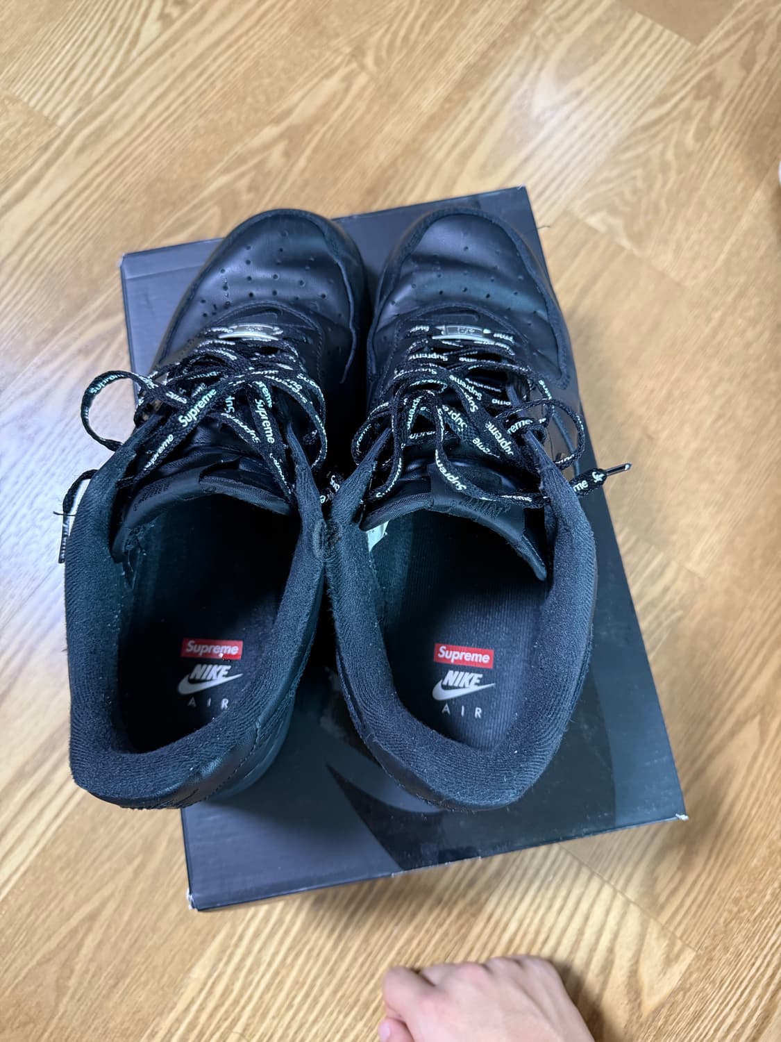 나이키 슈프림 에어포스 1 상품이미지4