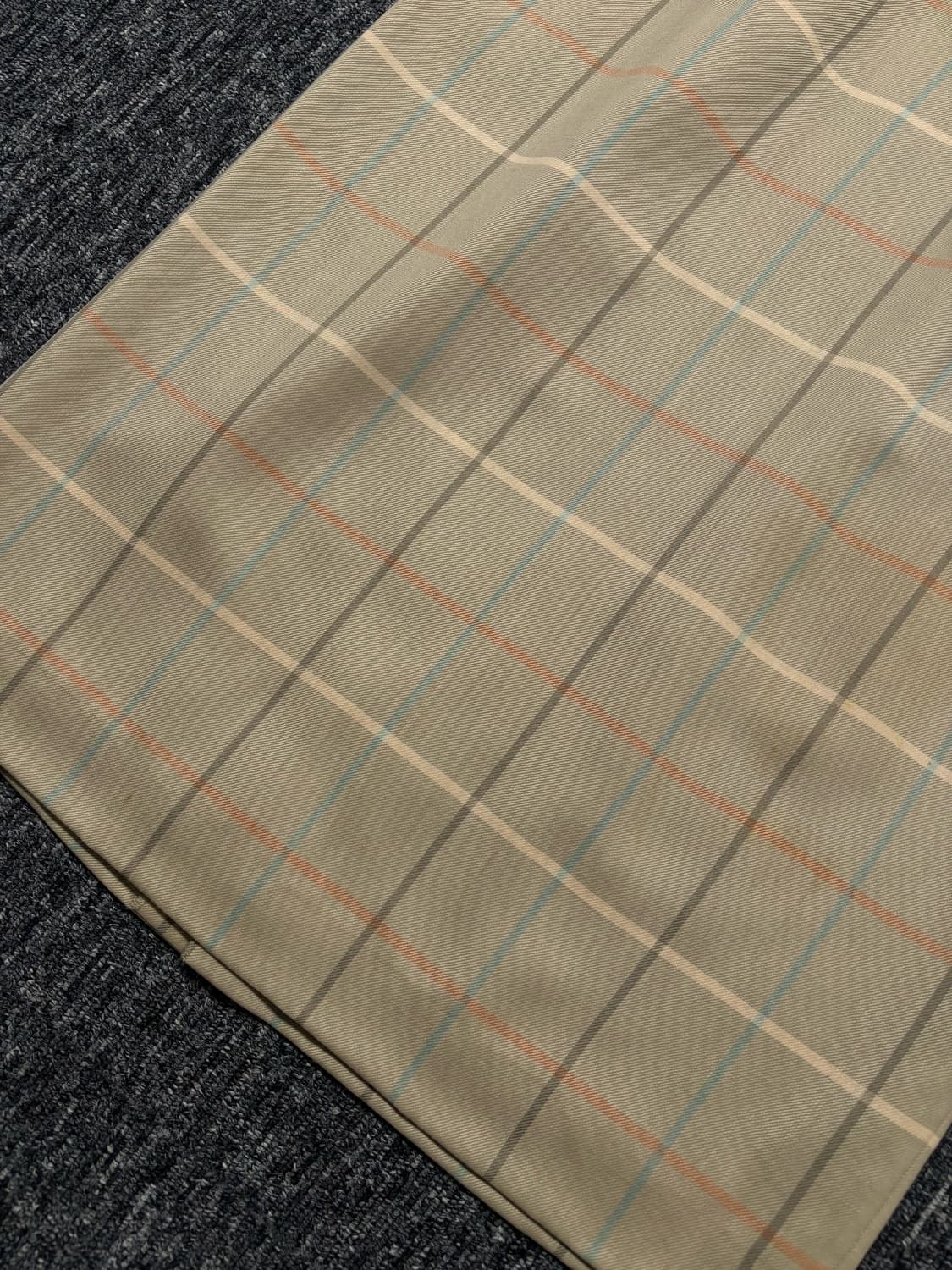 버버리 울 체크 미디 스커트 상품이미지5