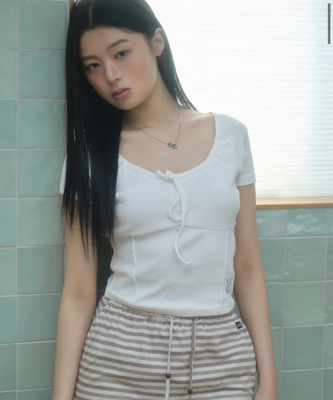 애즈온 judy tee white 반팔 주디티 화이트 상품이미지1