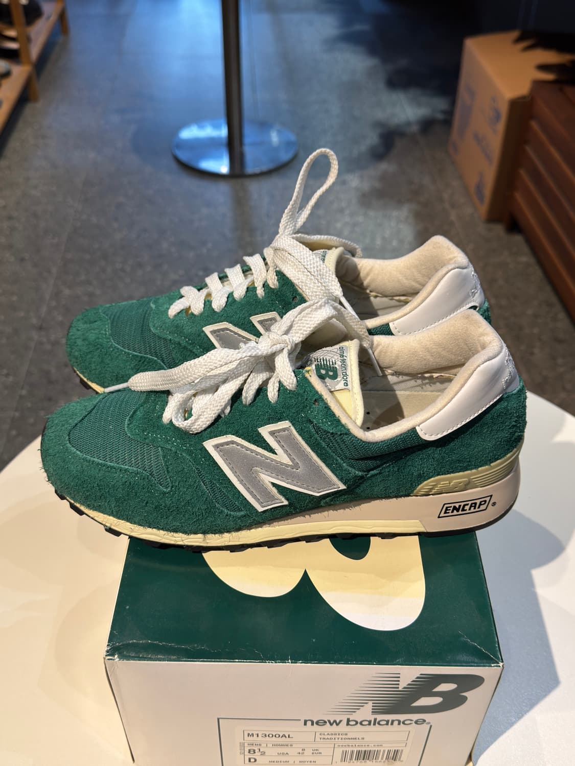 아메 리온 도르 x 뉴발란스 1300 상품이미지2