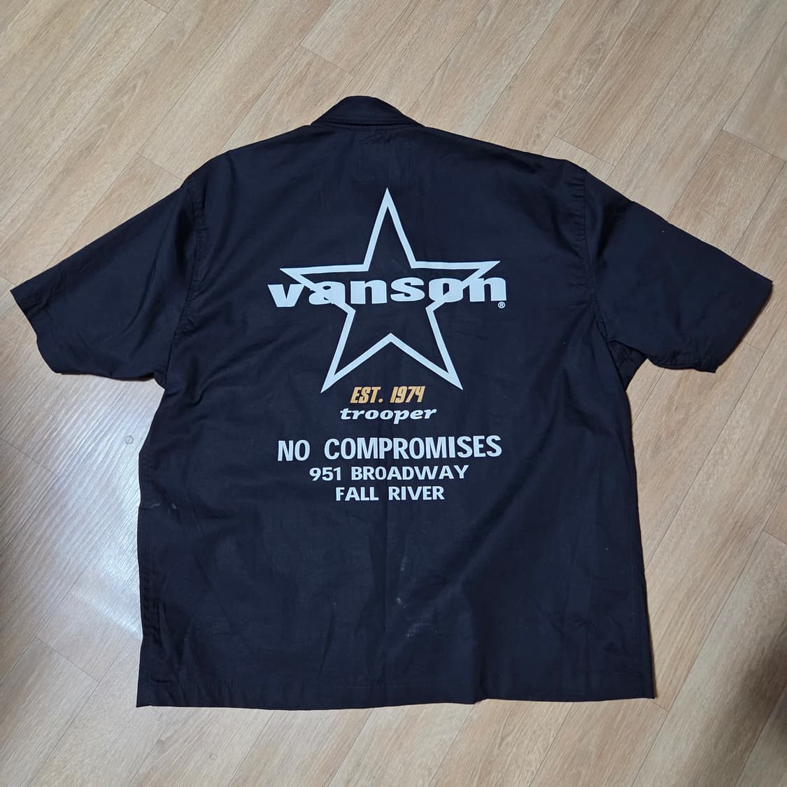 Vason Leathers Logo 하프 셔츠 상품이미지4