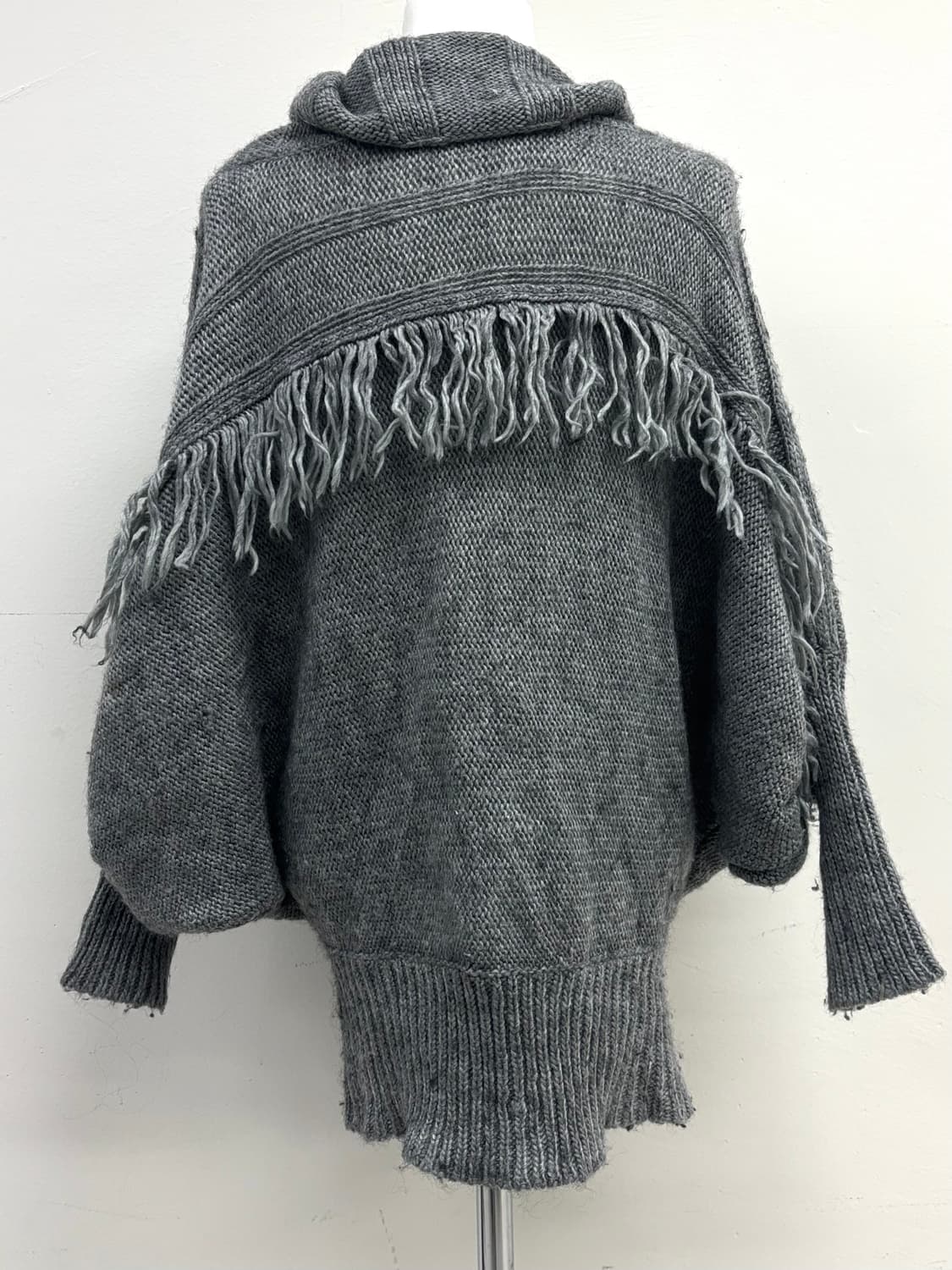 빈티지 그레이 프린지 니트 상품이미지6