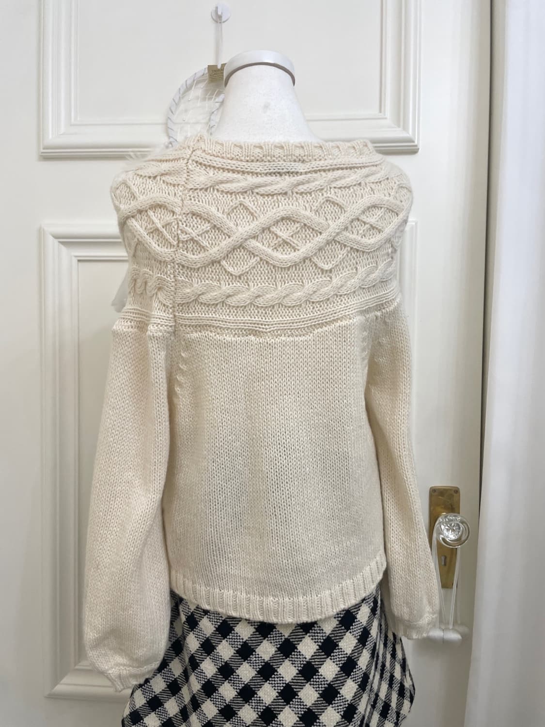 EARTH ivory twist point wool sweater 상품이미지4