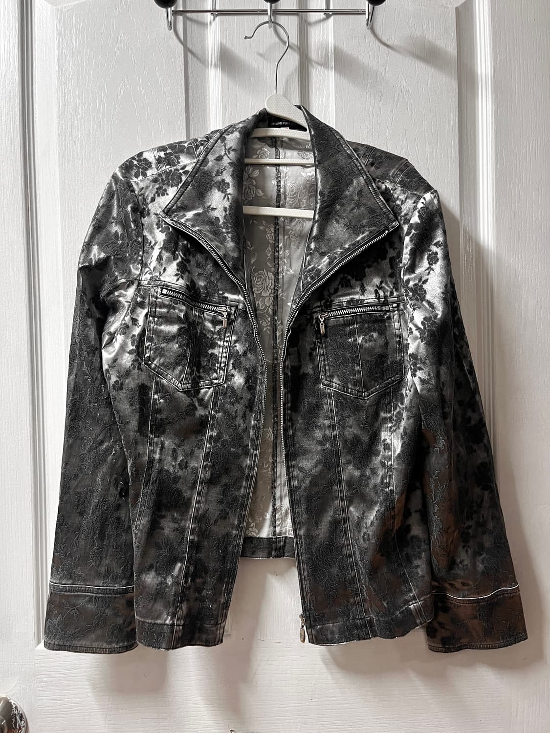     Vintage Metallic Rose Jacket 상품이미지2