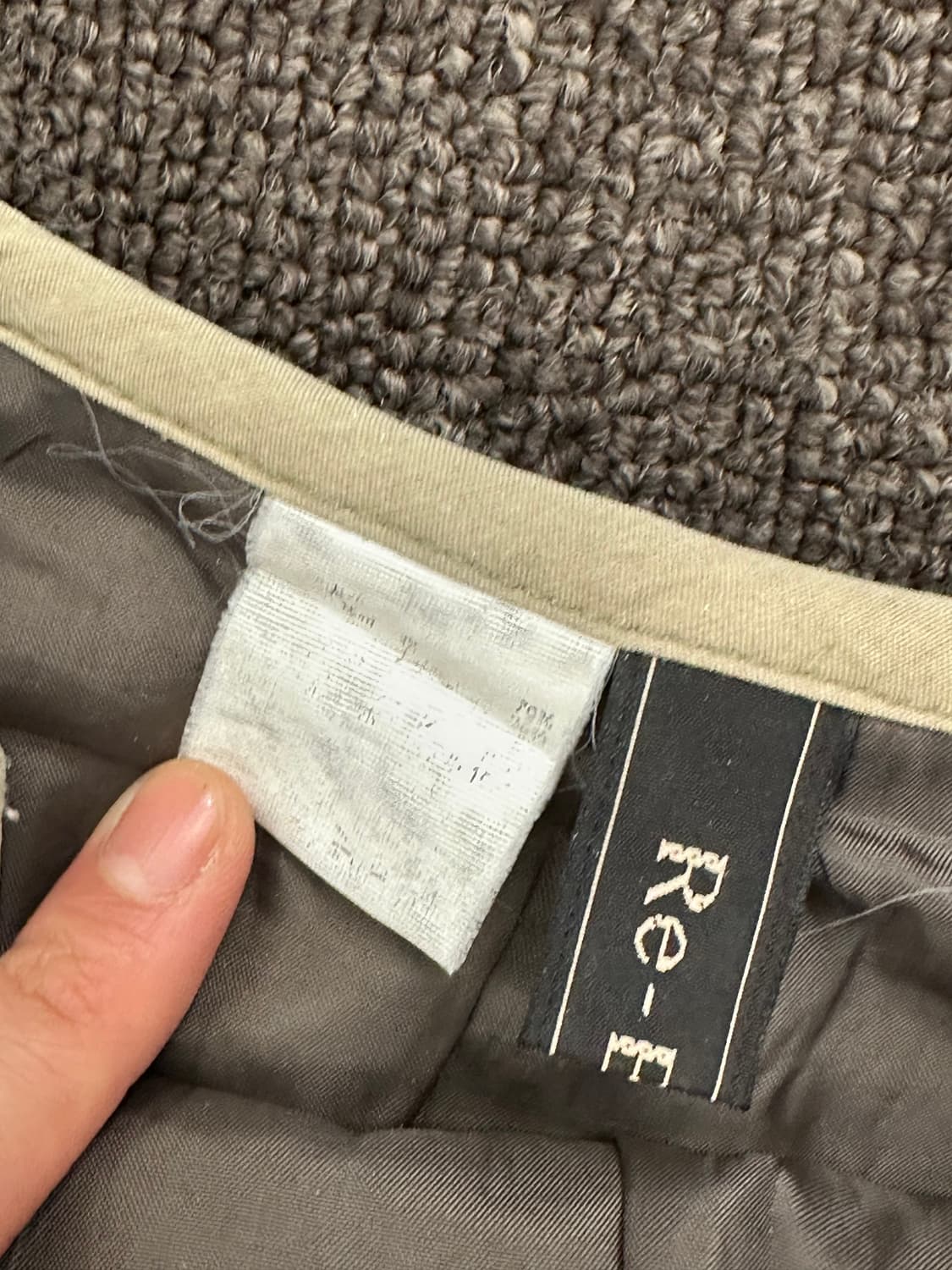 OS)Japanese vintage 여성 꽃 펀칭 디테일 롱스커트 상품이미지5