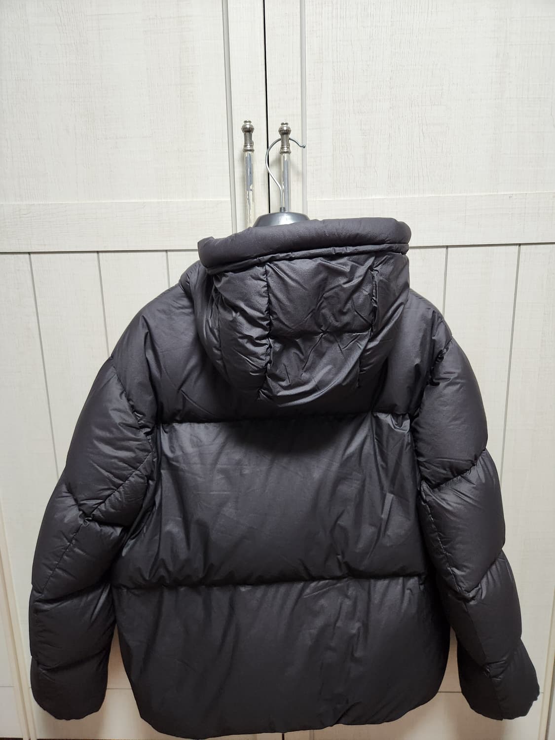 단톤 다운후드자켓 블랙 L사이즈(1회착용) 상품이미지2