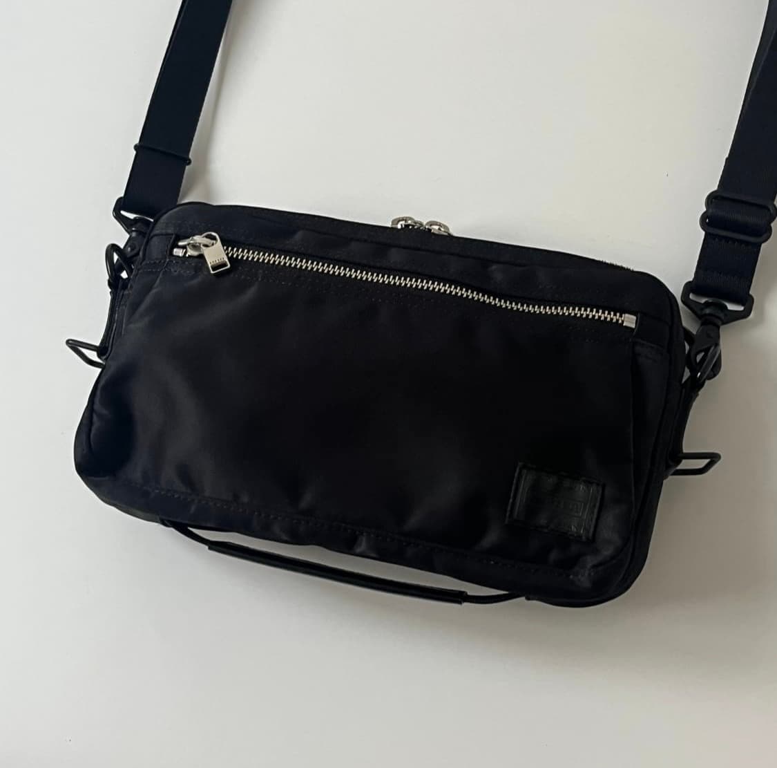포터 리프트 숄더백 블랙 상품이미지5