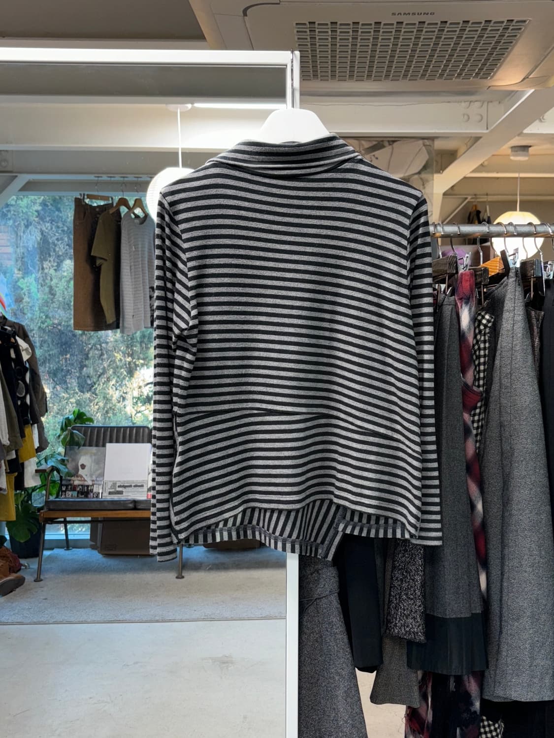 Gianni lo giudice 하이넥 스트라이프 니트 상품이미지2