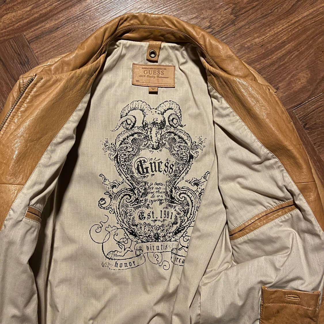 Guess real leather skull jakcet 상품이미지2