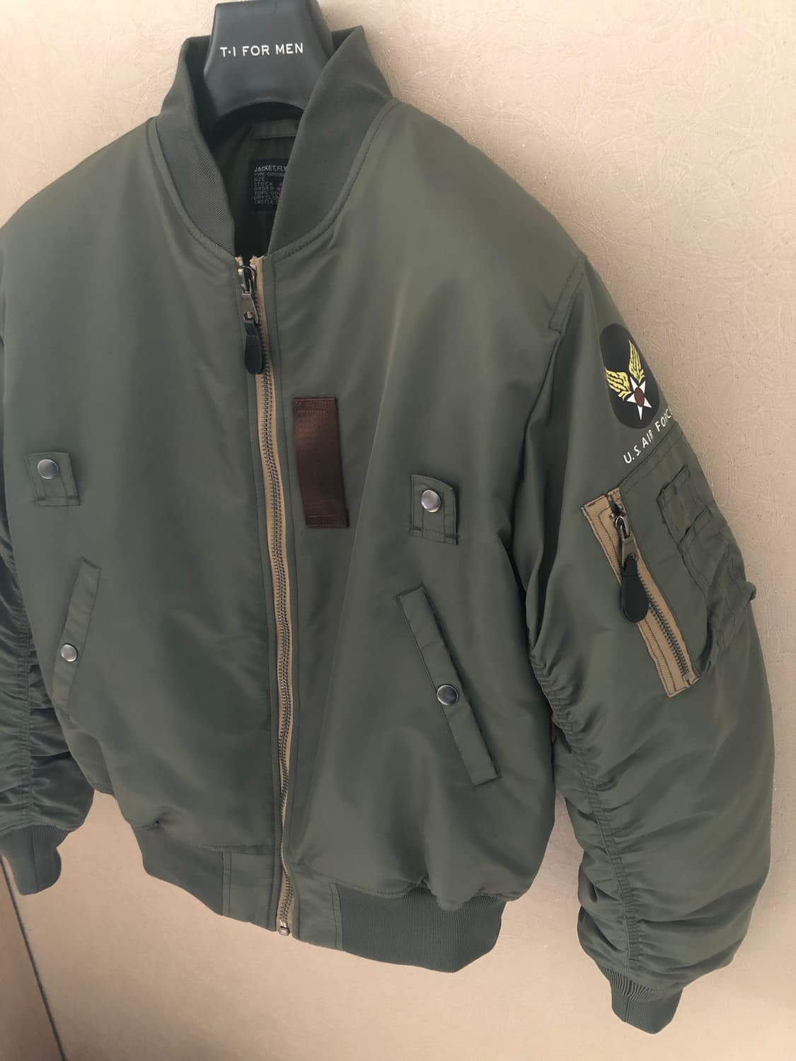 Ma-1 항공점퍼 팝니다 상품이미지2