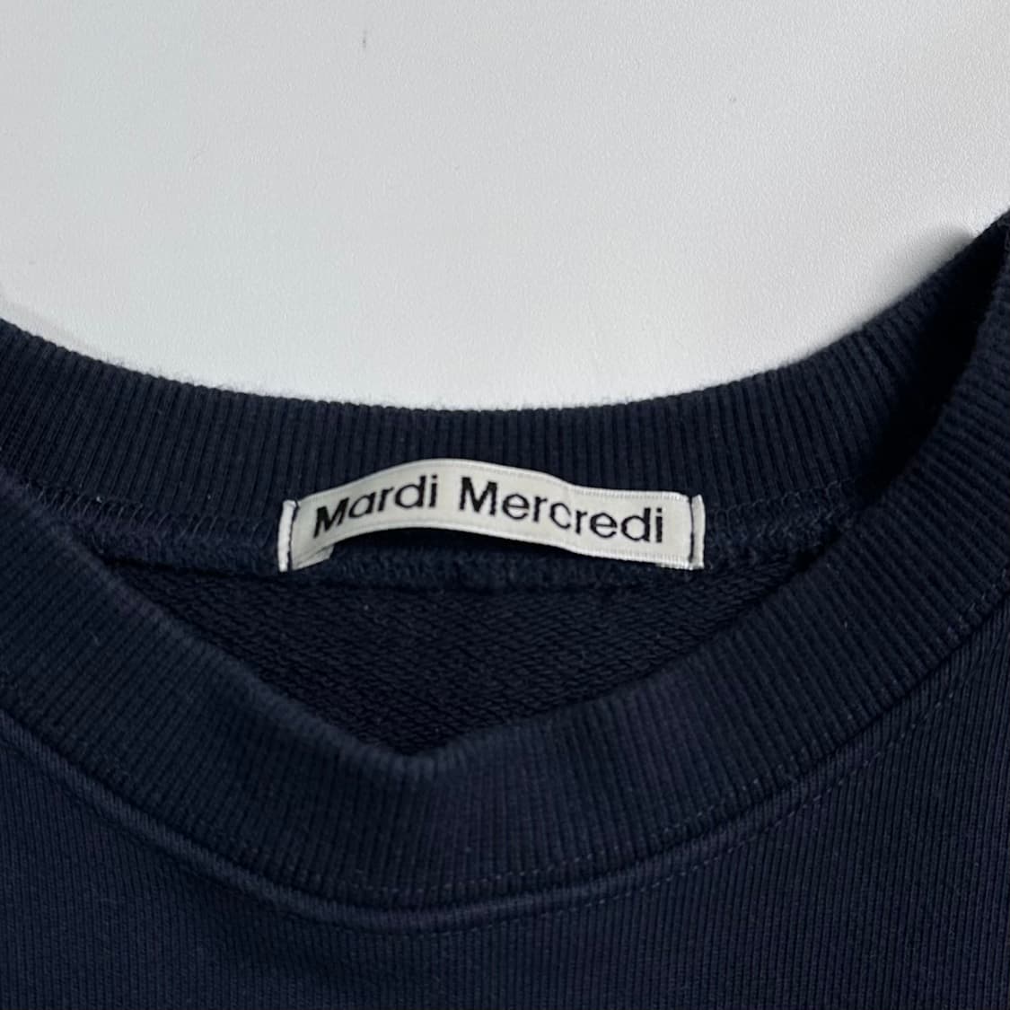 마르디메르크디 네이비 맨투맨 상품이미지6