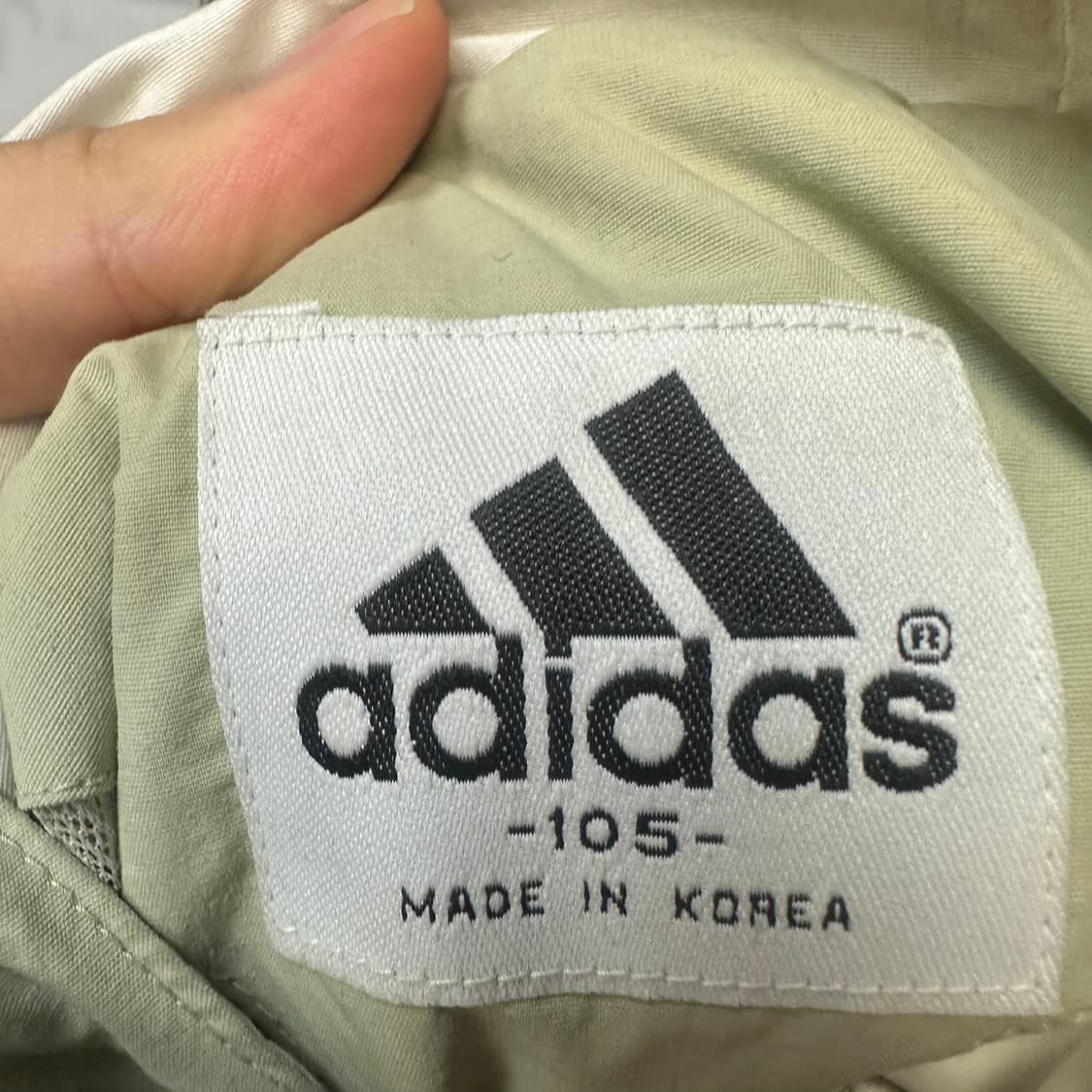 아디디스 00s 퍼포먼스로고 카키후드바람막이 105 상품이미지3