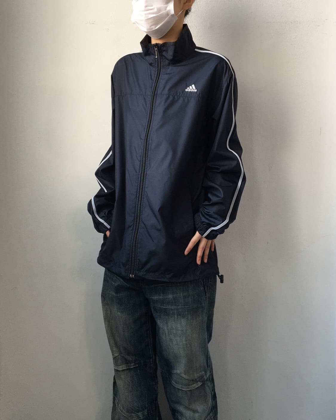 Adidas windbreaker 상품이미지1