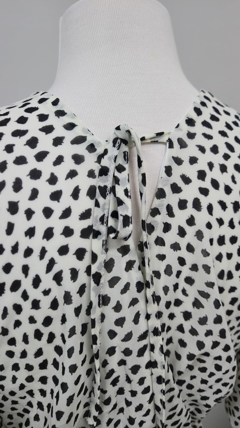 GRL 달마시안 패턴 롱 원피스 M 아이보리 브이넥 밴딩 폴리 상품이미지6